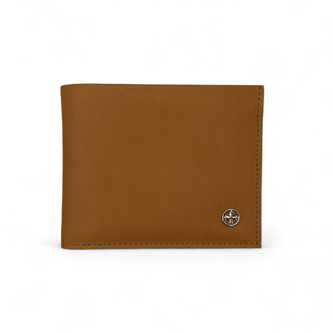 Carteira Masculina Clássica Bifold Veylen em Couro Látego Caramelo: O equilíbrio entre o rústico e o moderno.